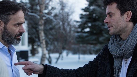 Gísli Örn Garðarsson and Baltasar Kormákur in The Oath
